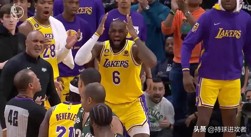 裁判承认误判湖人贝弗利,裁判误判詹姆斯犯规吗