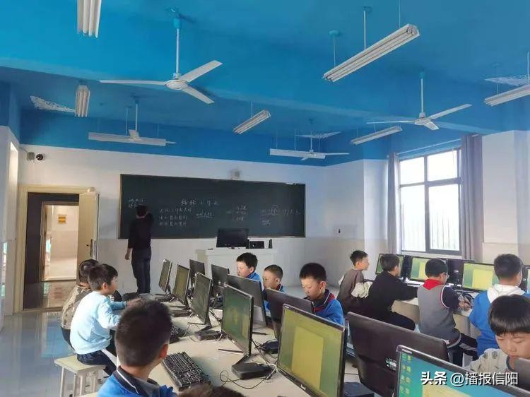 飞扬堇色年华，共筑美好青春息县第十一小学南校区社团活动