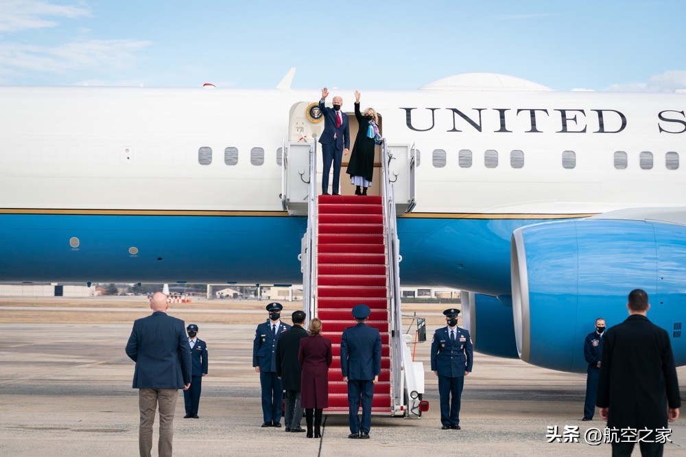 美国副总统哈里斯专机,美国副总统哈里斯要访日吗
