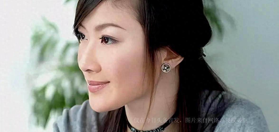 江苏卫视陈怡最新现状,怎么评价江苏台陈怡