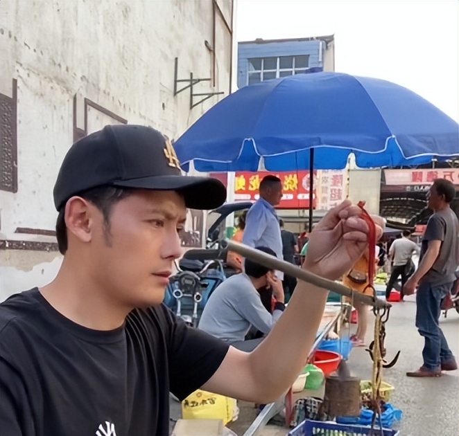 徐海乔入行十几年的角色,徐海乔杀青照片