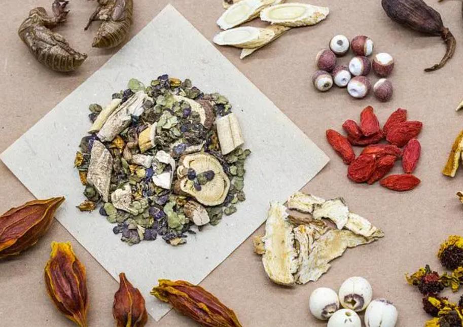 从中医横纵枢机理论出发，谈谈临床水肿的治疗方式