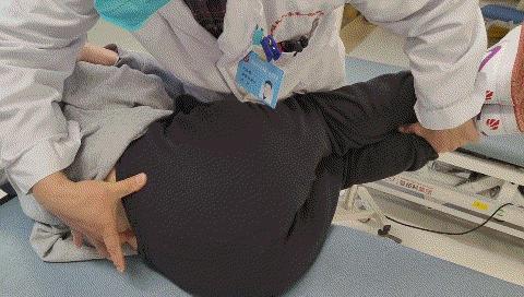 从臀部到小腿麻木疼痛怎么回事,臀部小腿酸胀是怎么回事