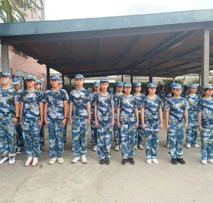 高标准军训,威武霸气的军训