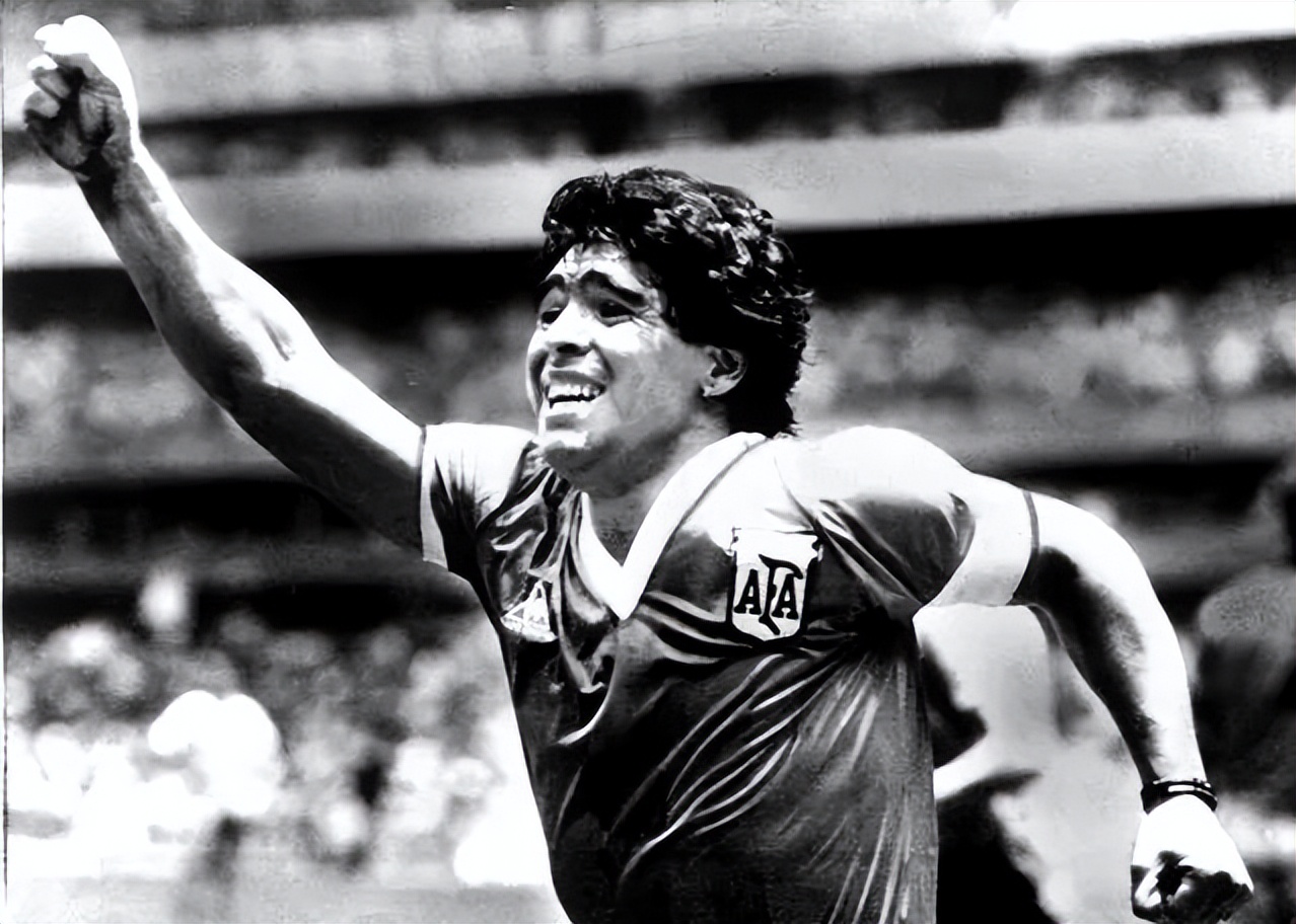 2010年马拉多纳争议,马拉多纳去世有多轰动