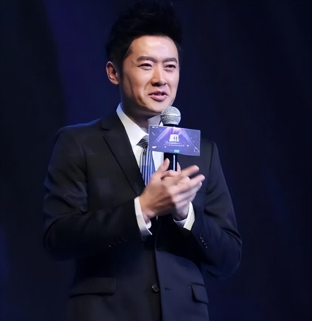 43岁的任泉现状,任泉为什么那么多人转型