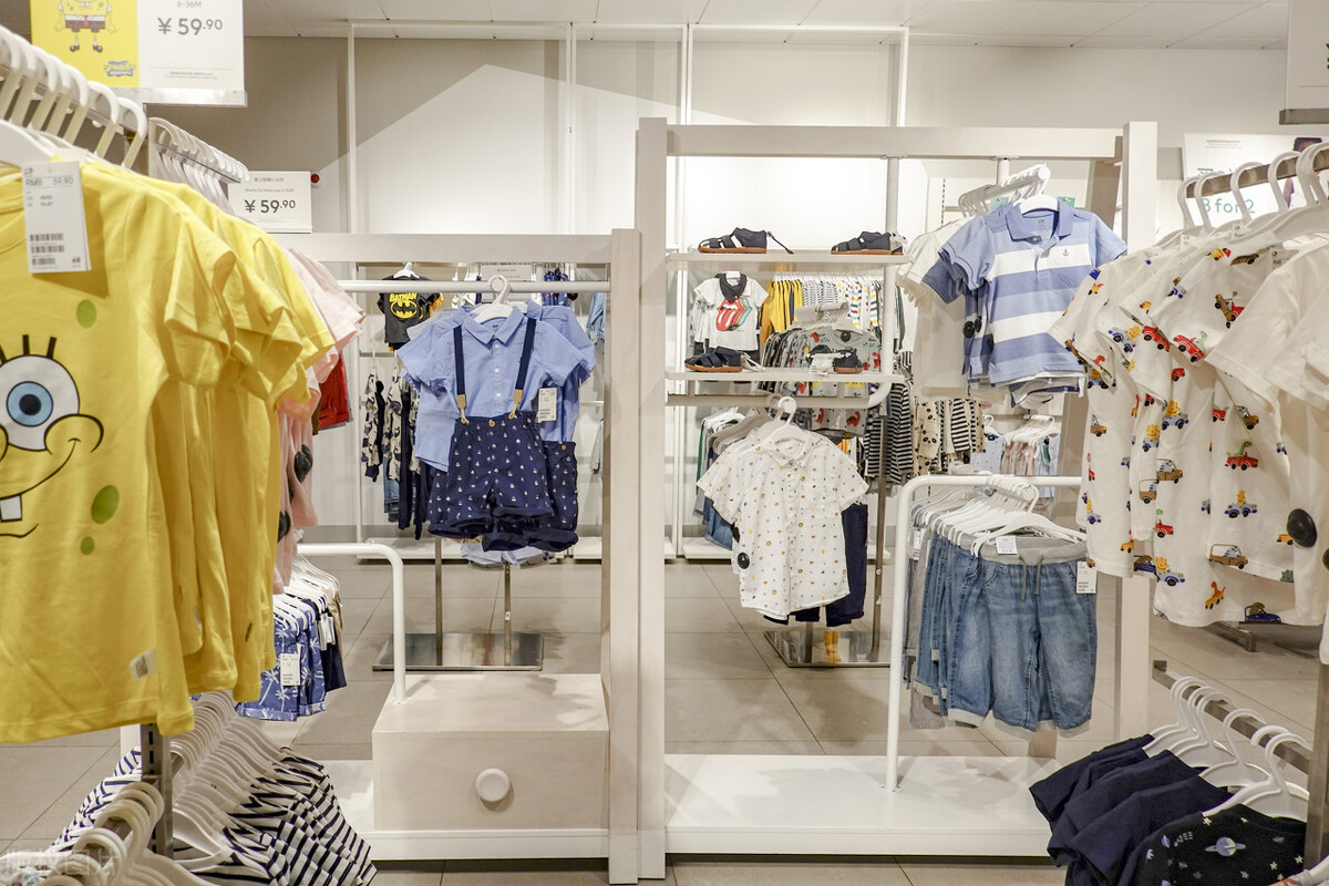 童装鞋店怎么经营,童装鞋子衣服利润