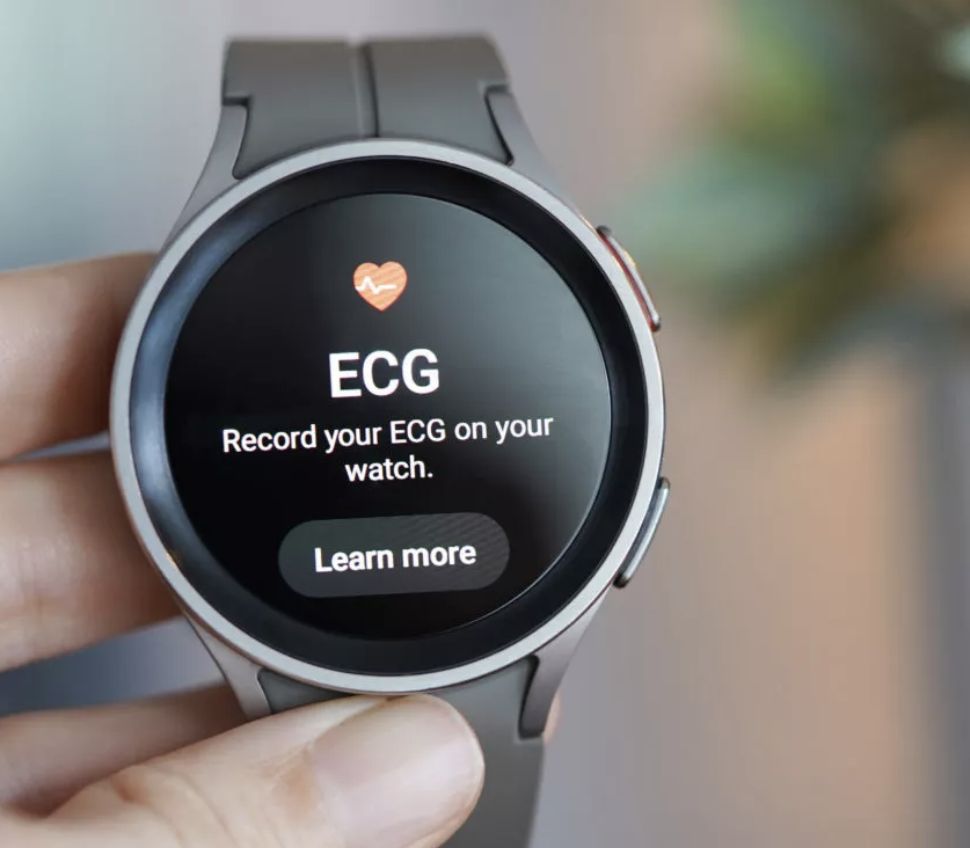 三星galaxywatch5pro值得入手吗,三星galaxywatch5prowatch6