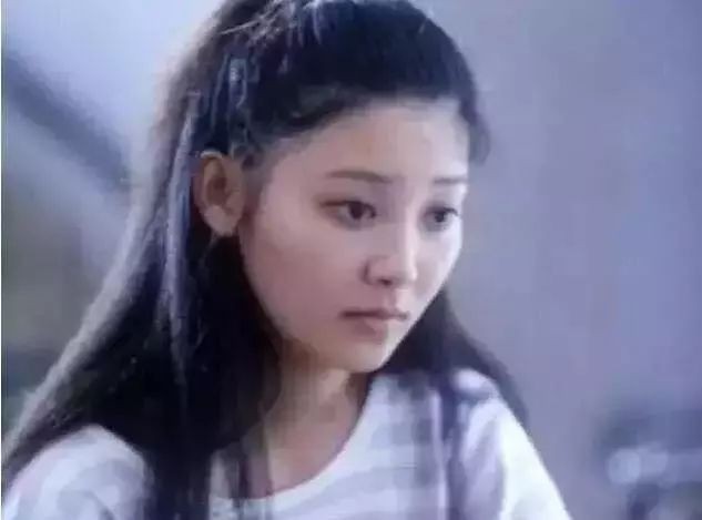 徐帆冯小刚经历,冯小刚徐帆携15岁养女露面