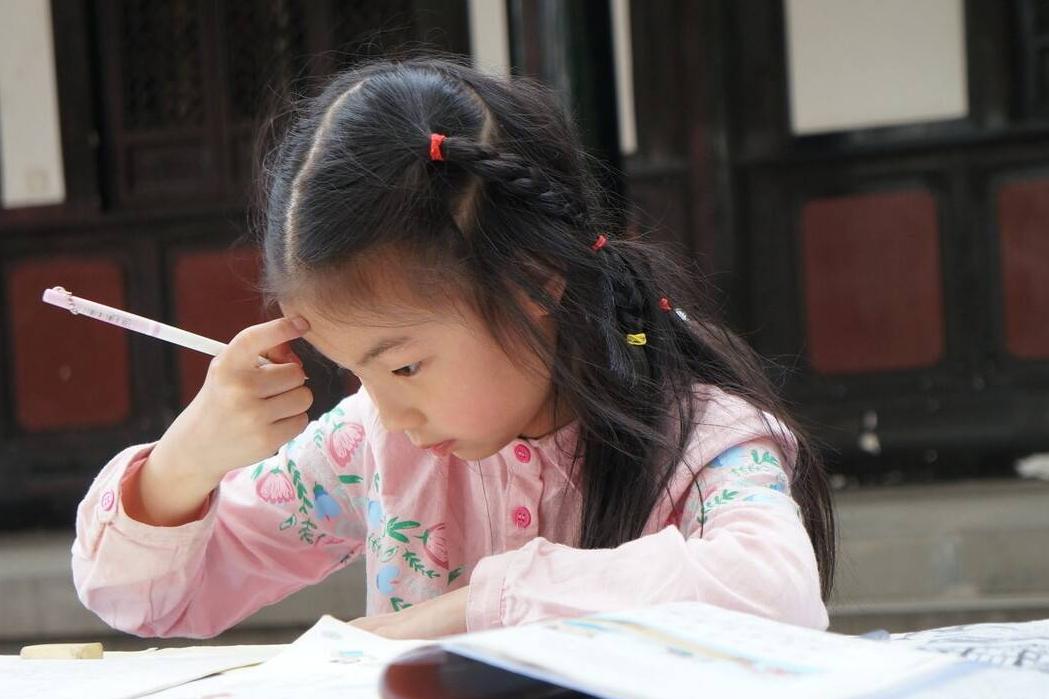 是否又是“头疼医脚”？小学期末考试或被取消，家长对此并不买单