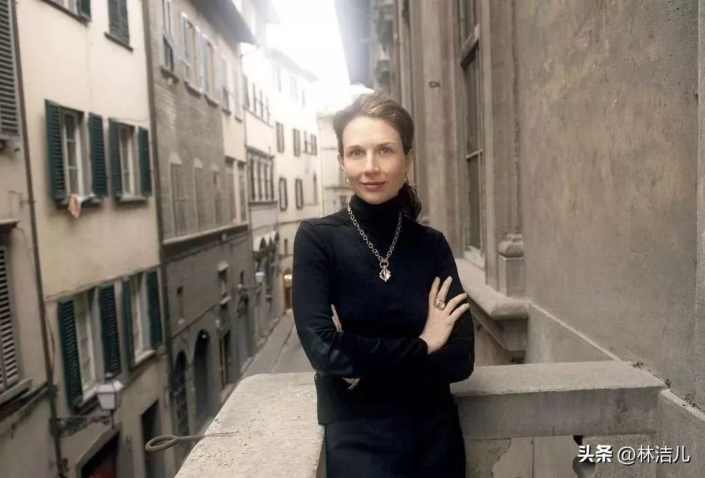 世界名媛贵妇最爱的五大奢华品牌,可以低调奢华也可以高调美丽