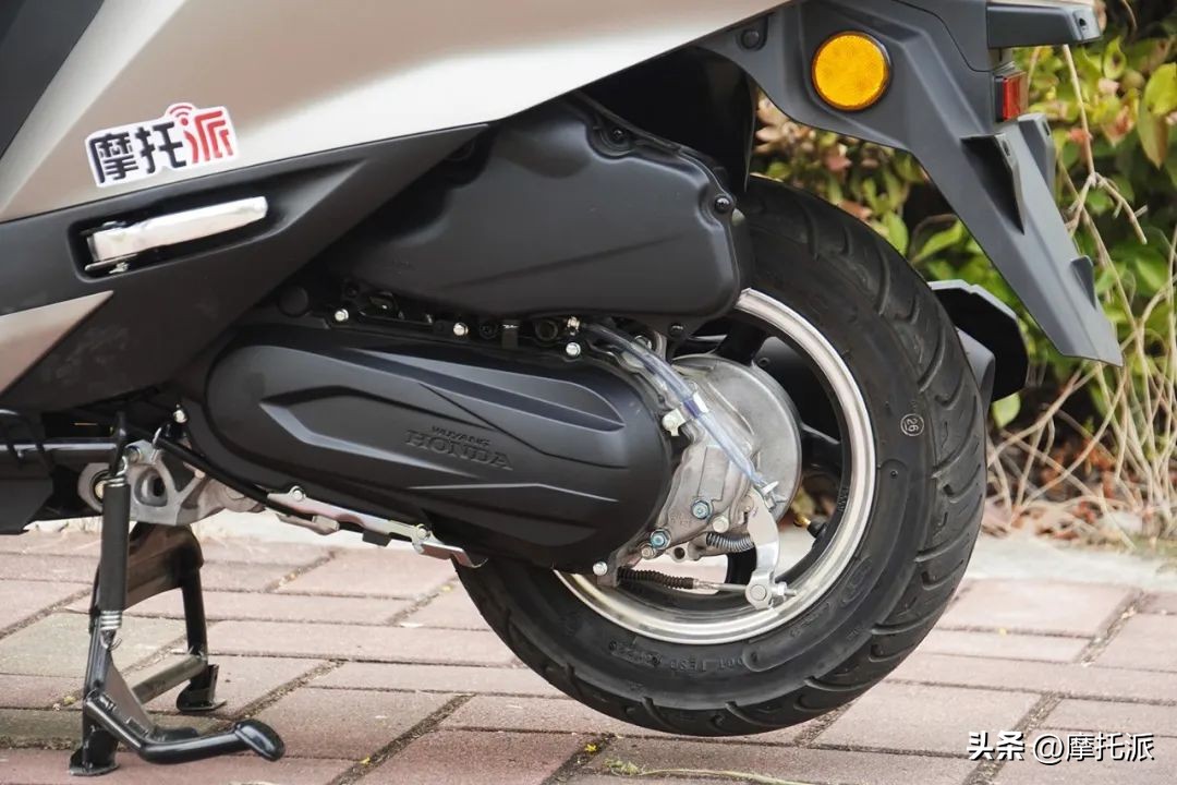 本田ncr125和铃木uy125实测,五羊本田摩托车踏板ncr125价格