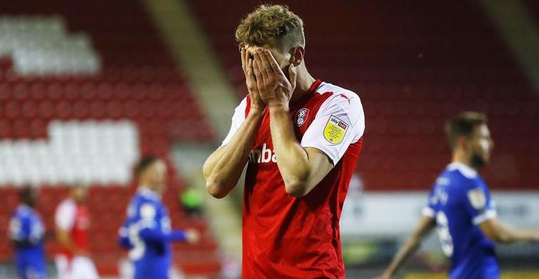 富勒姆vs罗瑟汉姆比分预测,里昂对波尔图比分