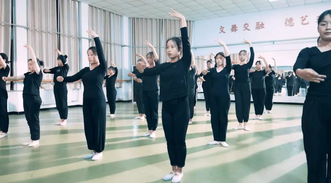 尽快让中职校长、师生有新变化，学校有大变化，课堂有积极变化，西安职业教育“名校+”这盘棋要这样下