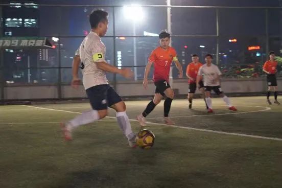 高校足球氛围解密|深圳大学