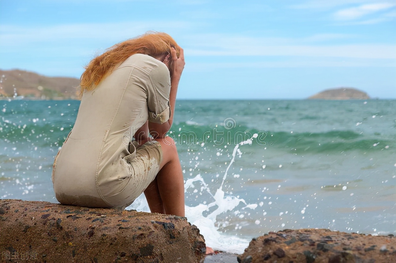 女儿放学回来只哭什么都不愿意说,女儿放学回家脸上有血