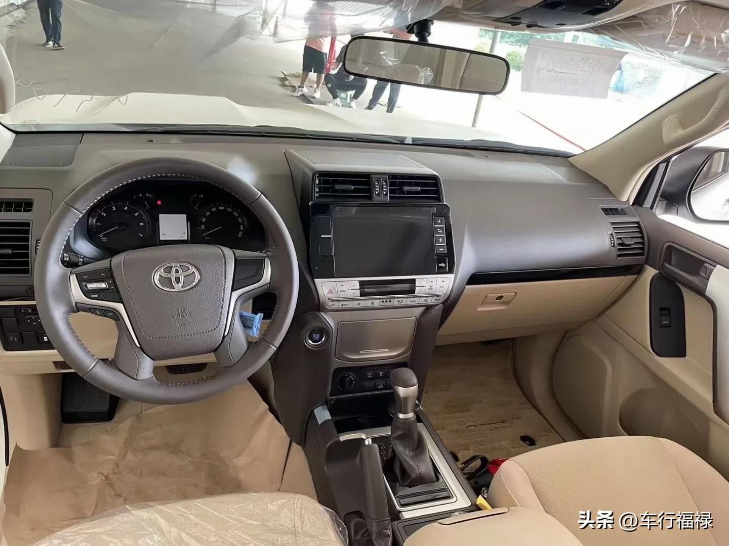 小伙花70万买宝马奔驰,小伙花20000买丰田车