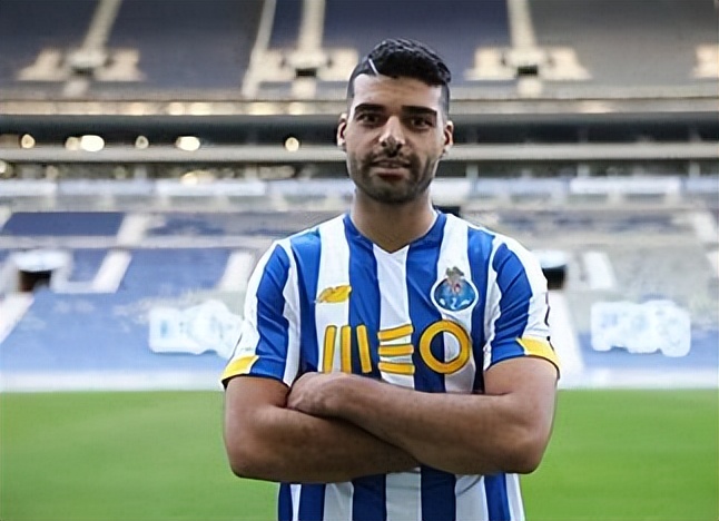 足坛转会热点新闻,每日足坛资讯查询