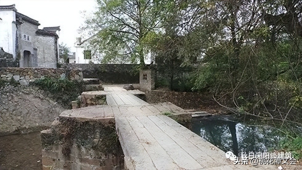 关于泾川桃花潭的书,泾川桃花潭