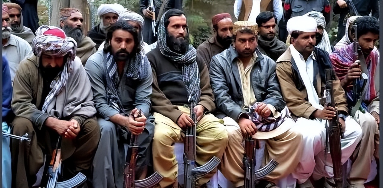 巴基斯坦瓜达尔港建设最新进展,中国和巴基斯坦建设瓜达尔港