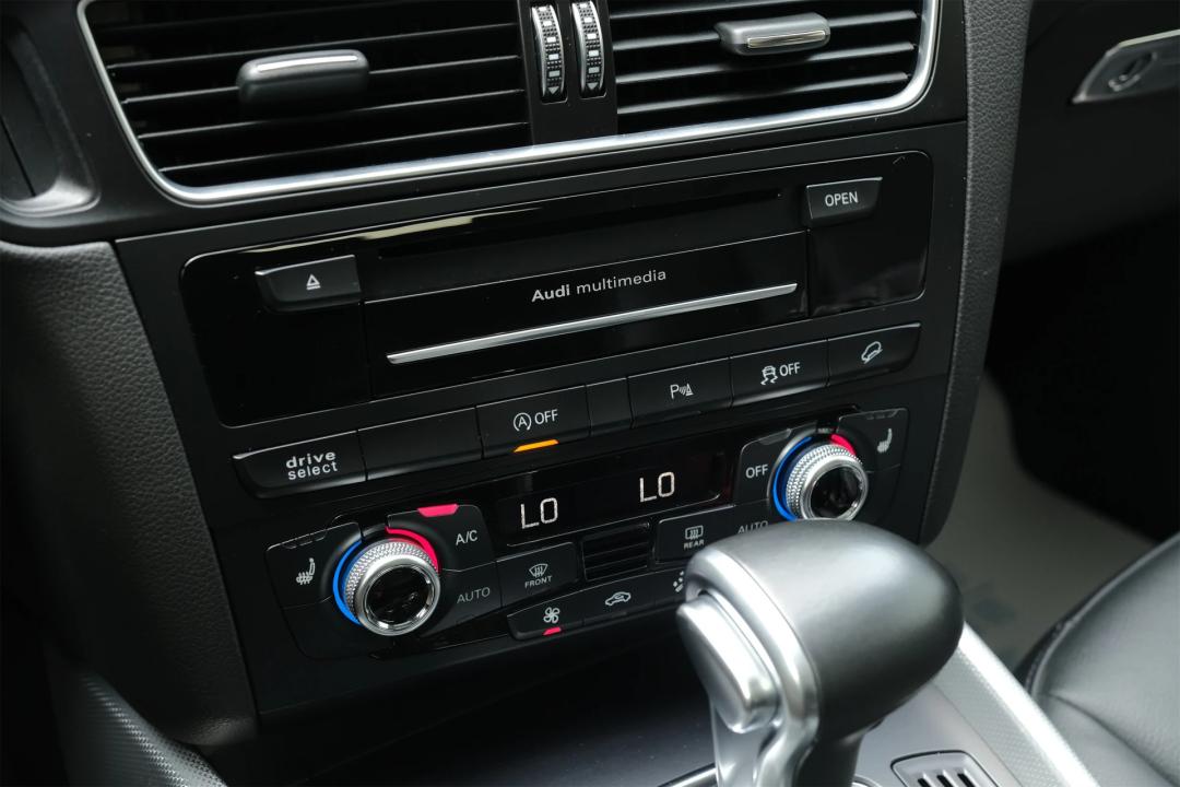 q5最大优缺点,五年6万公里的q5值得入手吗