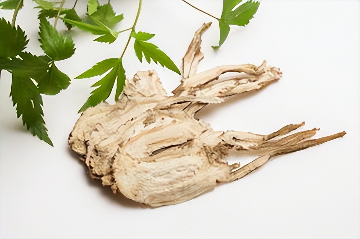 皮肤干吃什么补水效果最好,排毒养肝的中成药有哪些