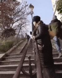 出差住宾馆给老婆发照片,老婆出差酒店给我发照片