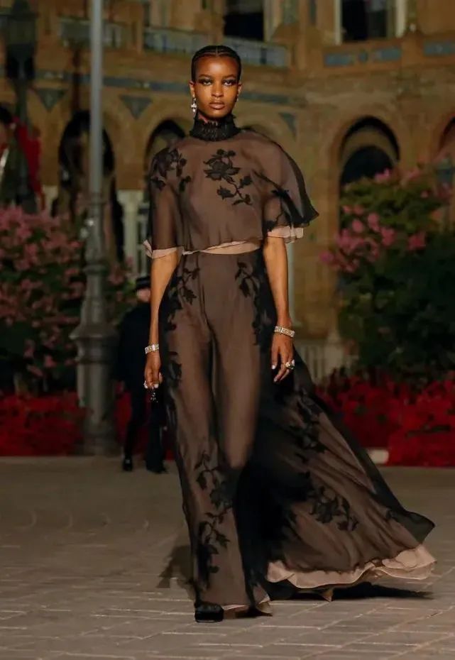 2024流行元素印花,2024夏印花图案流行趋势