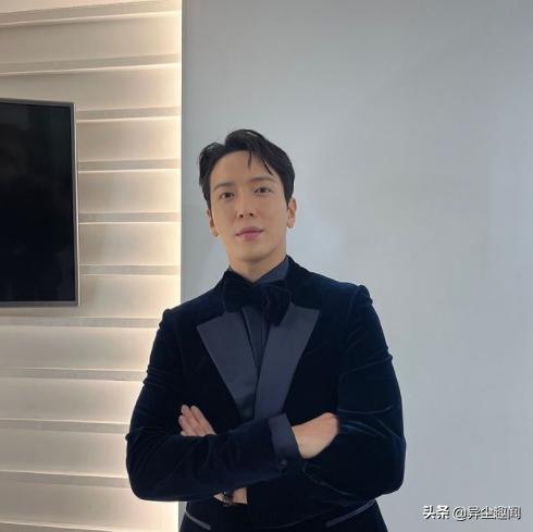 盘点11位「演技令人刮目相看」的韩国男偶像，俊昊、DO上榜