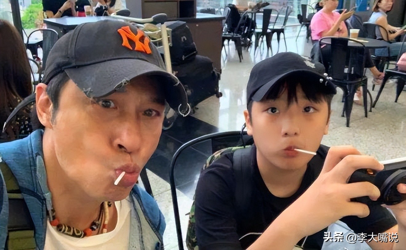 陆毅父女拍写真，贝儿双腿太细遭质疑，鲍蕾晒花絮视频力证未p图