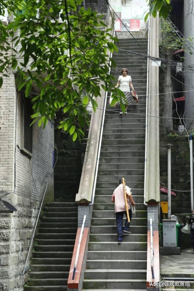 重庆巴蜀桂花园学校,重庆巴蜀桂花园学校与巴蜀关系