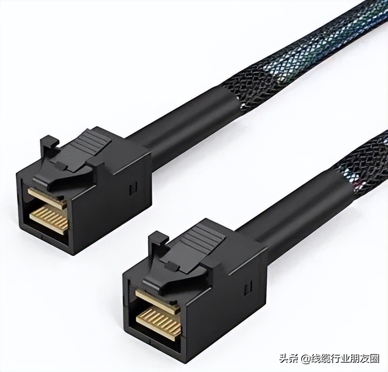 sas接口怎么接,sas接口和scsi接口