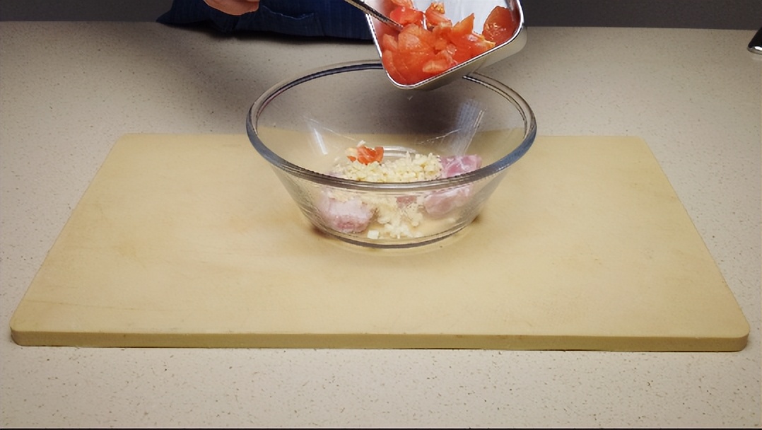 猪肝补铁最好吃的做法小孩,开胃猪肝