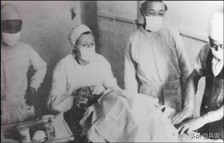 女子看望埋葬在日本的中国烈士,加拿大中国女烈士