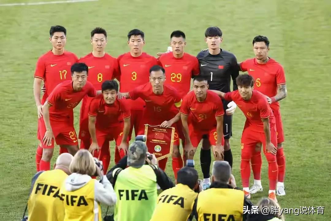 国足两平一负输谁了,国足亚运队0比2不敌韩国任意球