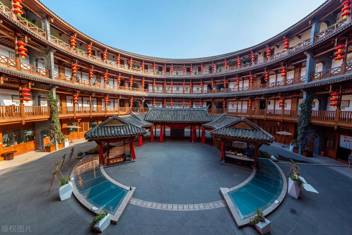 成都峨眉山旅游攻略一日游,成都除了峨眉山还有哪里值得去