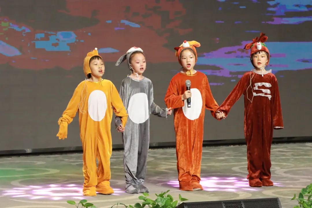 大同市大成双语学校初一18班,大同大成双语学校初一