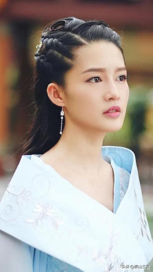 淡看人间三千事书法作品,淡看人间三千事闲来轻笑两三声