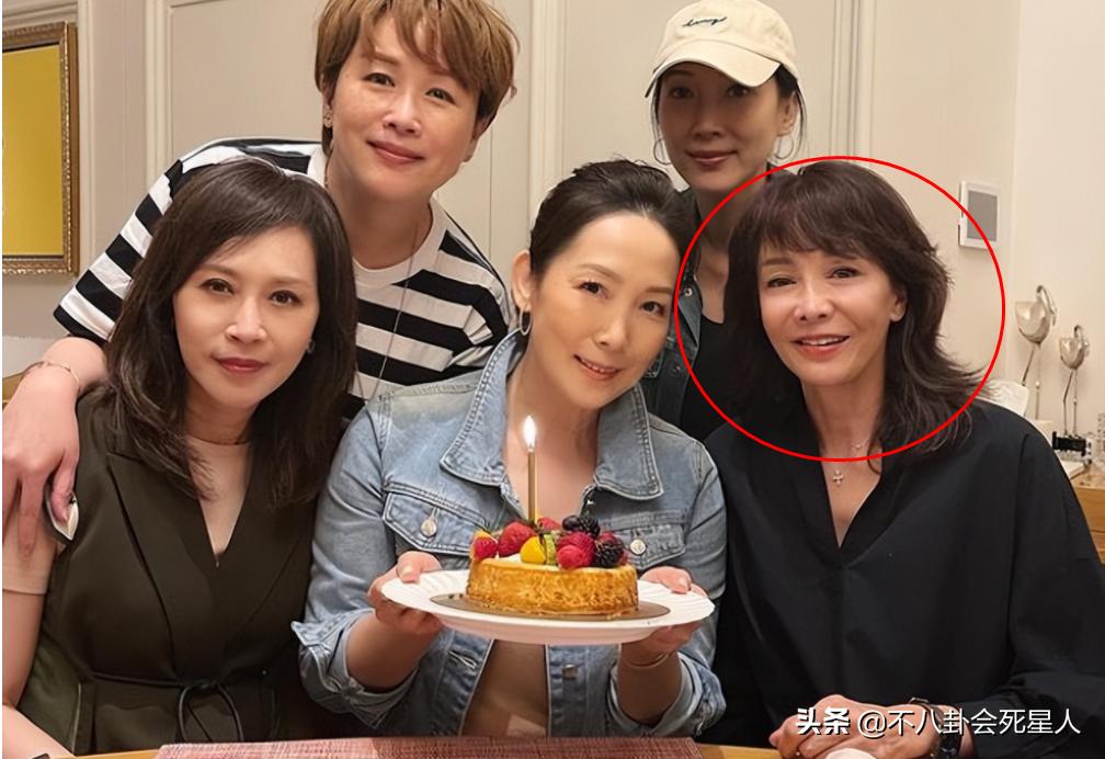 年过三十的女明星今昔对比图,今昔对比70后女星