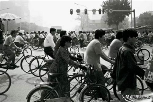 70年代老式凤凰26寸自行车价格,70年代凤凰自行车值多少钱