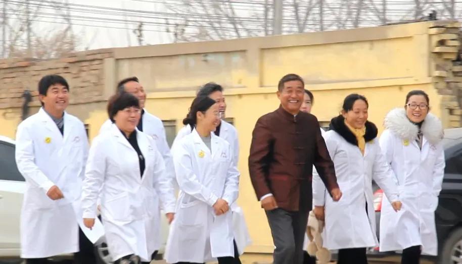 娌冲寳涓尰鐜嬩紵,娌抽棿鐜嬩紵