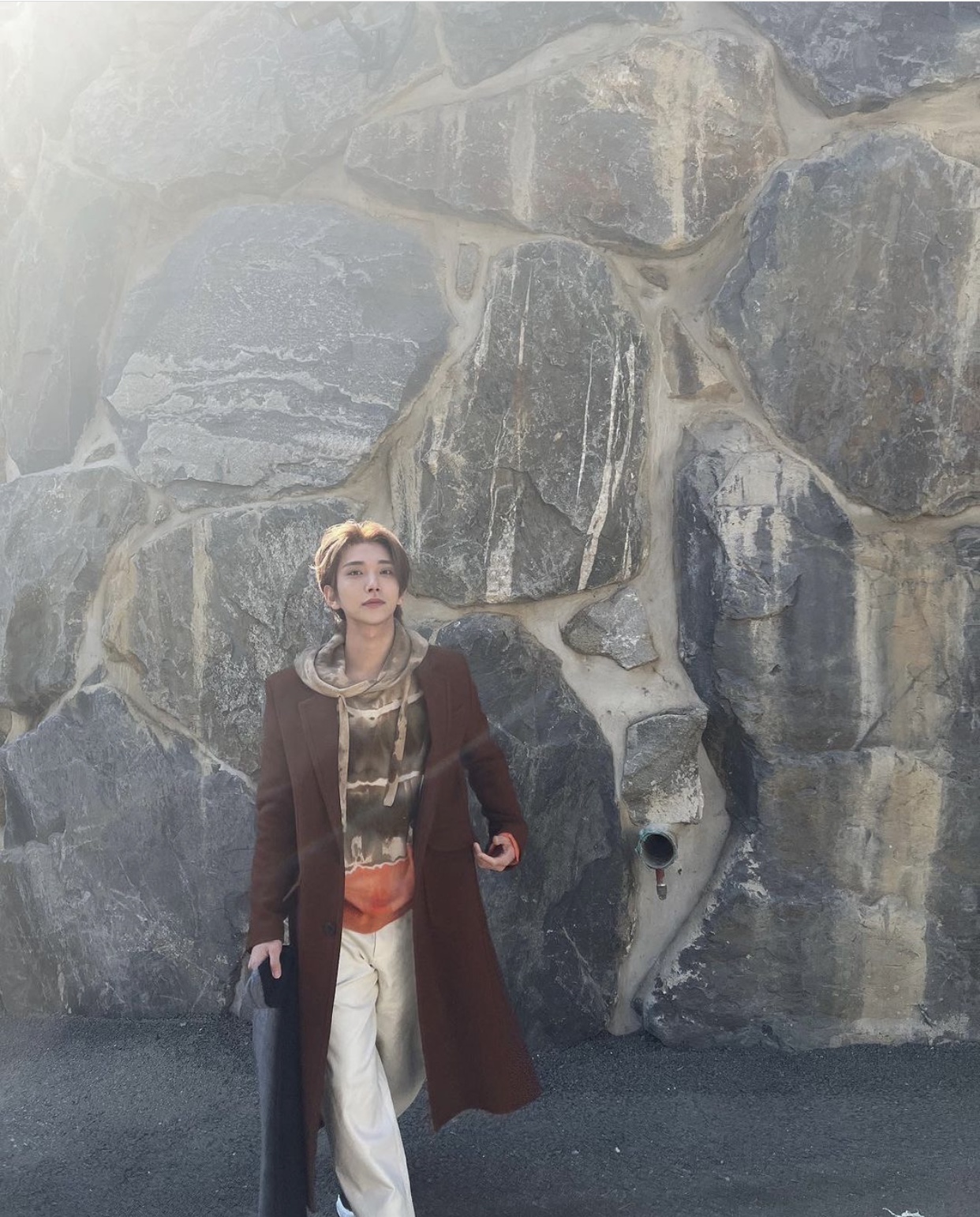 冬天内搭白色好还是黑色好,冬天内搭女2020高级感