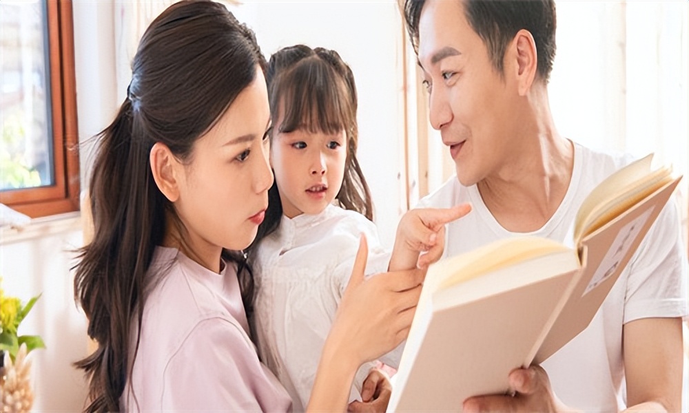 儿子迷上网恋怎么办,15岁孩子过于沉迷怎么教育