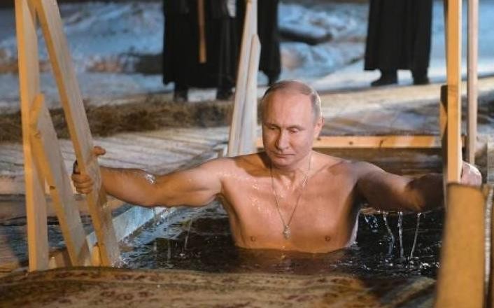 70岁高龄的帅小伙普京,普京年轻到现在颜值变化