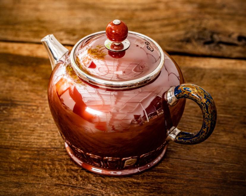 银壶烧水纯度越高的表现,银壶鉴定纯度最简单方法