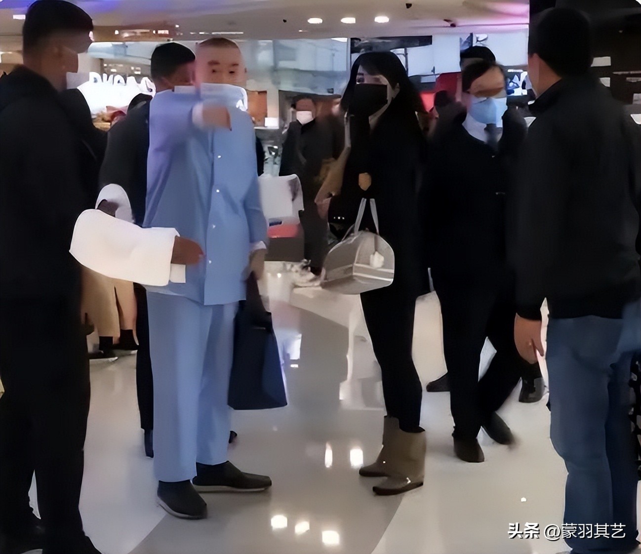 刘銮雄90分钟记者会，回应跟女星所有传闻，包括体内塞高尔夫球