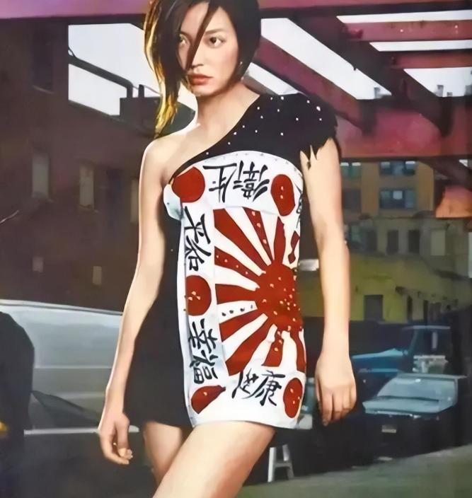 赵薇为啥显老,赵薇黑眼圈松弛