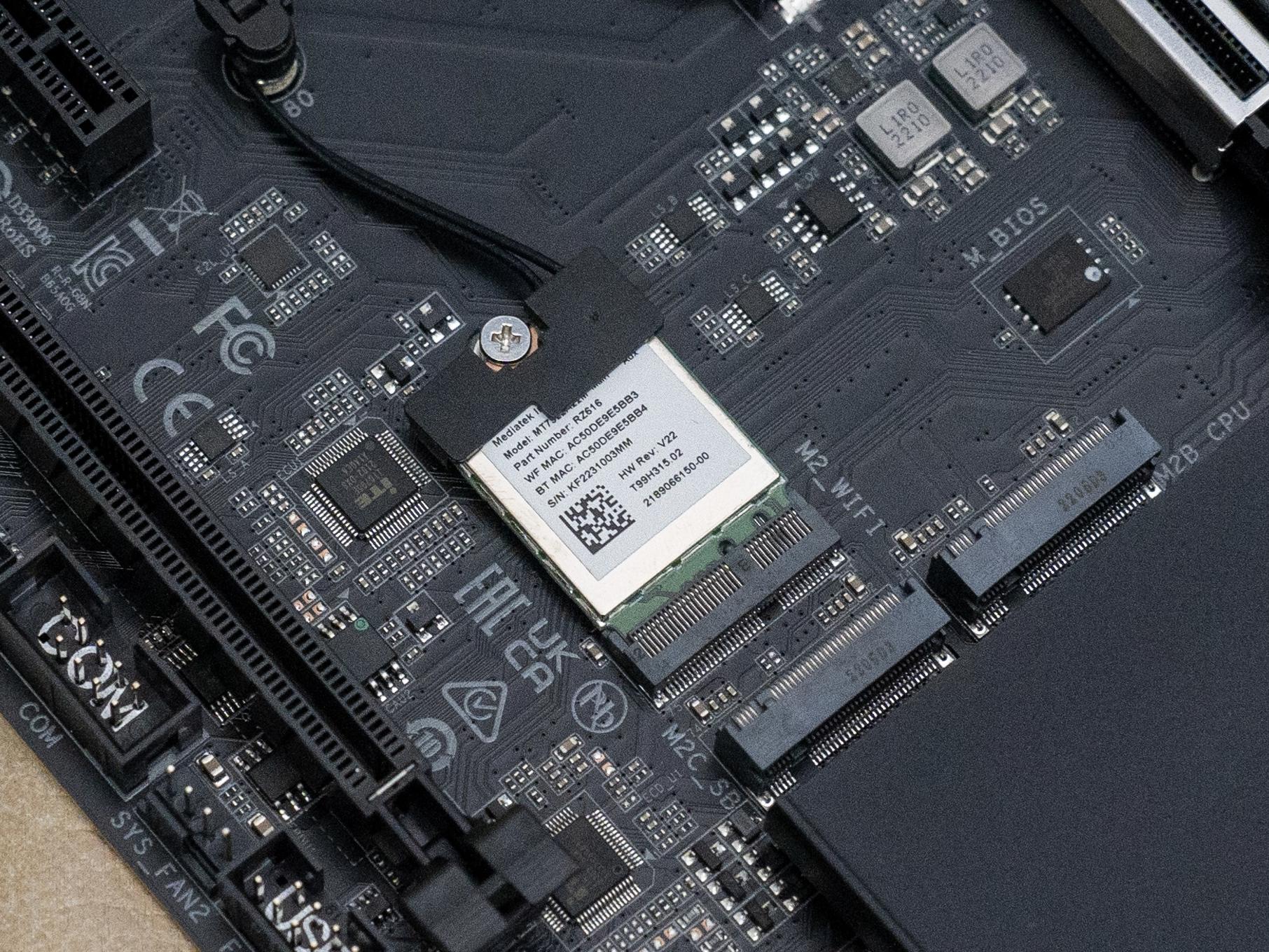 技嘉b660魔鹰和雪鹰b660主板,技嘉b650雪鹰评测