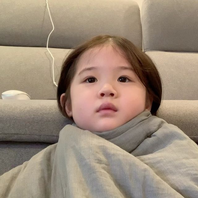 最近超火的可爱小女孩表情包,小女孩可爱萌表情包