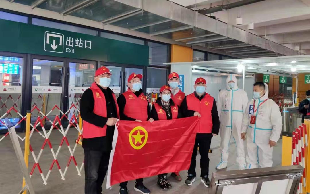 团圆抗疫战场,团聚青年同战疫